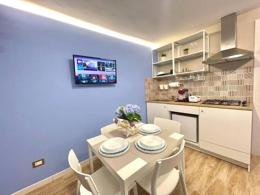 Isabel Suite Naples Apartment