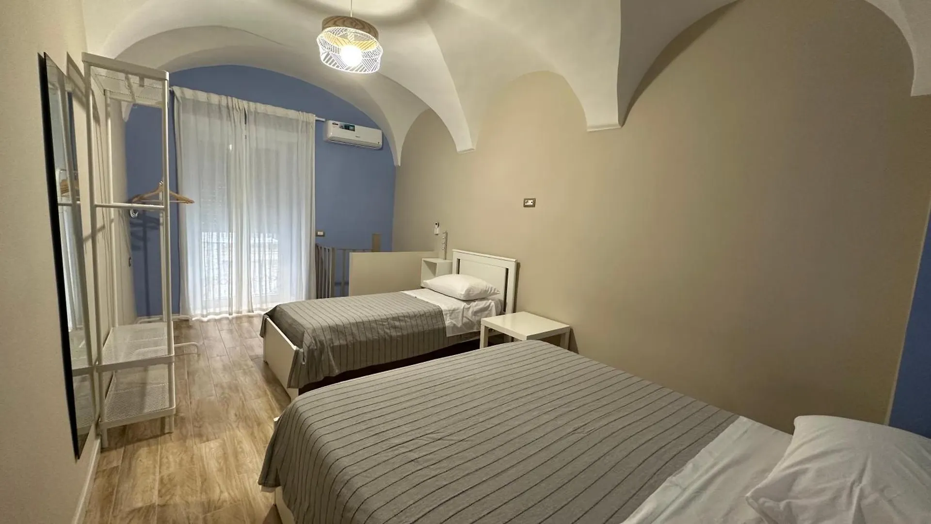 Apartment Isabel Suite Naples Italy