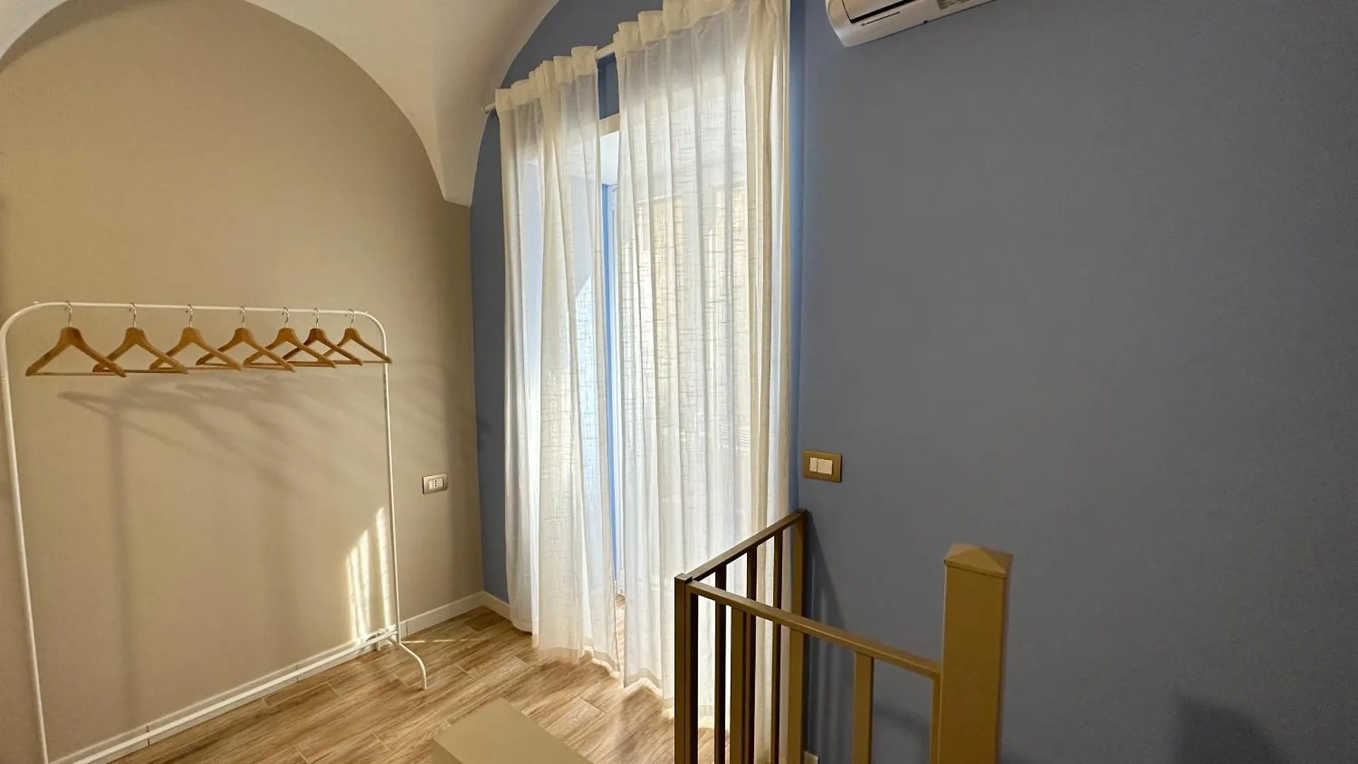 Apartment Isabel Suite Naples Italy
